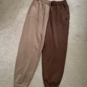 Hollister Sweatpants/Joggers Dual Color Brown and Tan Medium